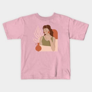 Abstract woman portrait, vase, palm leaf and geometric elements. Mid Century graphic portrait. Kids T-Shirt